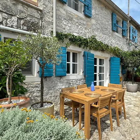 Stone House * Vrsar