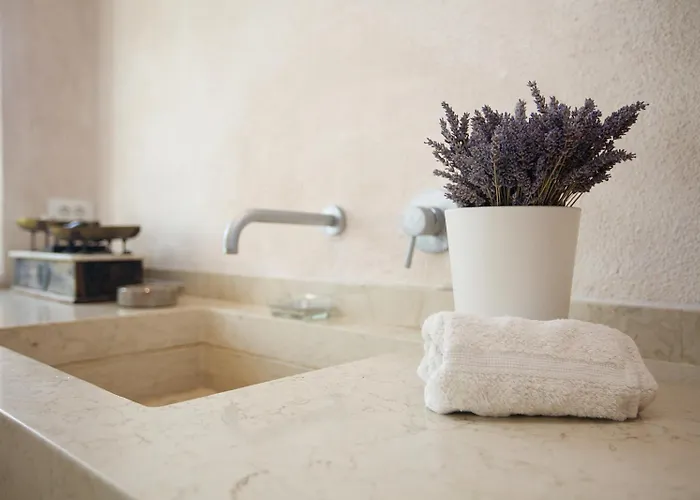 Stone House Semesterbostad